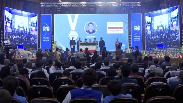 صعود ۱۳ پله ای ایران در المپیاد جهانی فیزیک